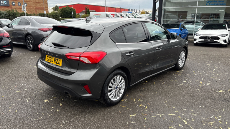 Ford Focus 1.0 EcoBoost 125 Titanium 5dr Petrol Hatchback